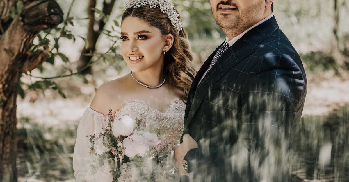 Chic and Stylish Braided Wedding Hairstyles for Down Hair