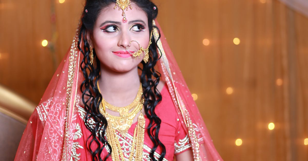 Effortless Braided Down Hairstyles for Relaxed Wedding Vibes