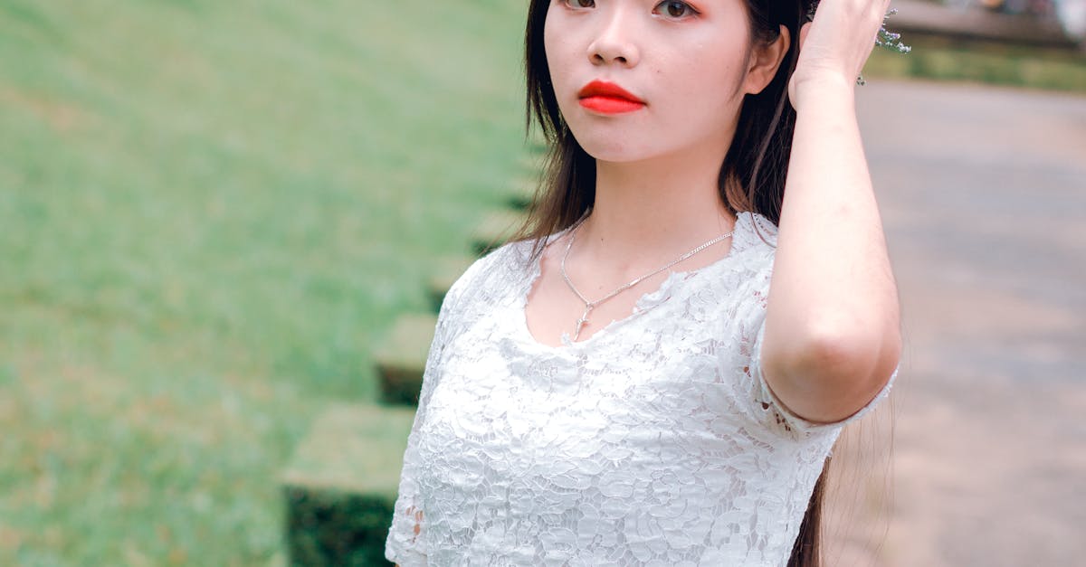 Romantic Wedding Hairstyles for Long Hair