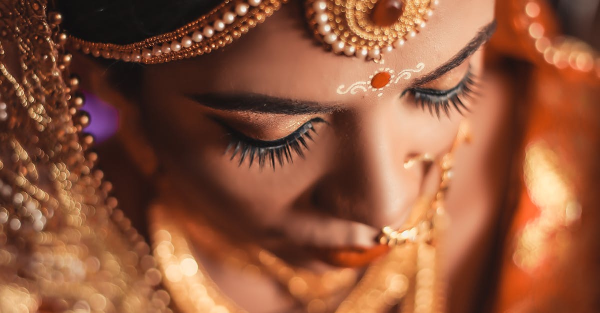 Unique Braided Down Hairstyle Ideas for Weddings