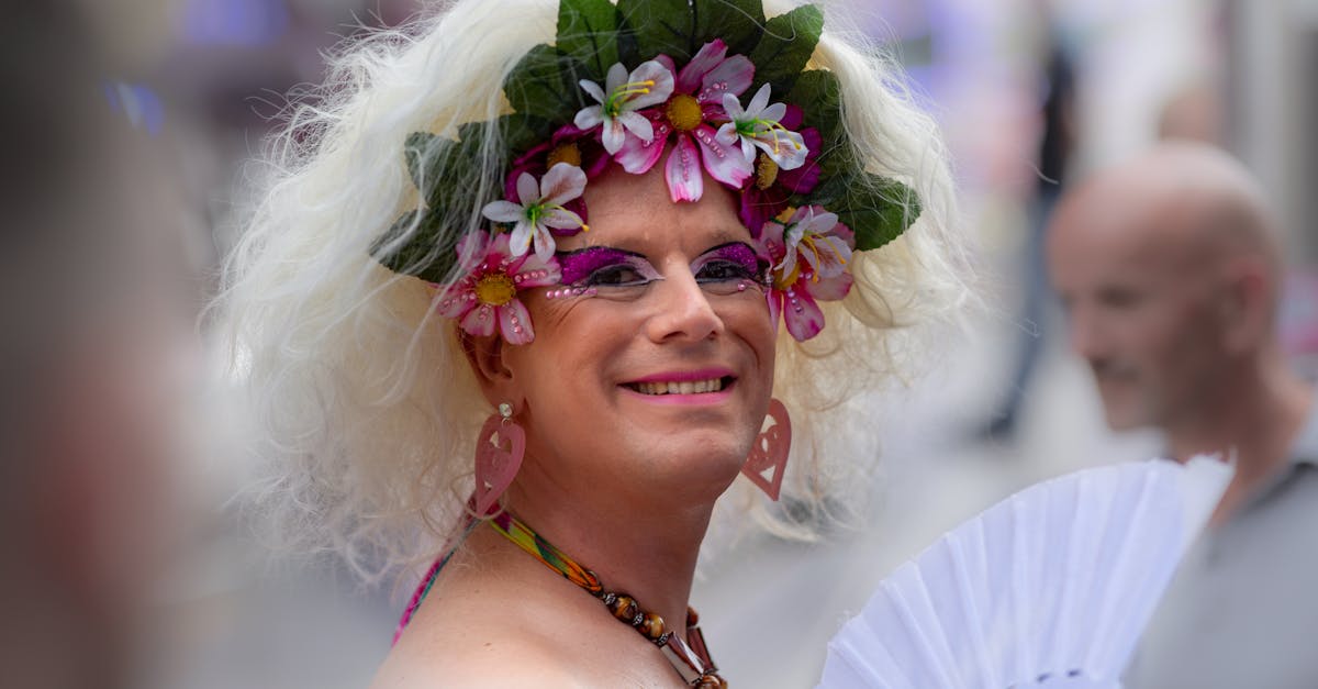 Vintage Headbands and Hair Accessories for Wedding Hair